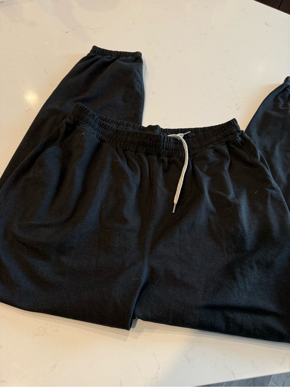 Vuori Boyfriend Jogger Size Medium - Picture 2 of 5